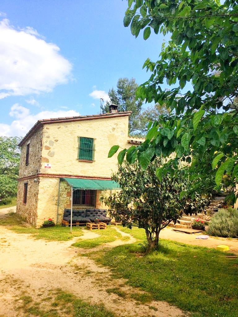 Venda de Masia rehabilitada a Llinars del Valles