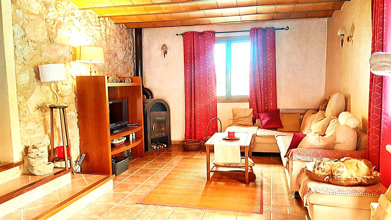 Sale of renovated farmhouse in Llinars del Valles